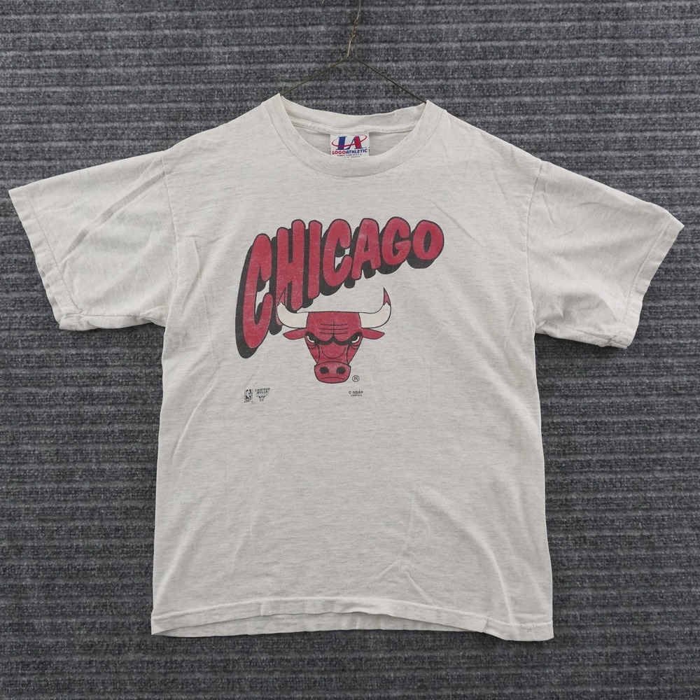 Vintage 90s Logo Athletic Chicago Bulls T-Shirt Youth XL Gray NBA Graphic